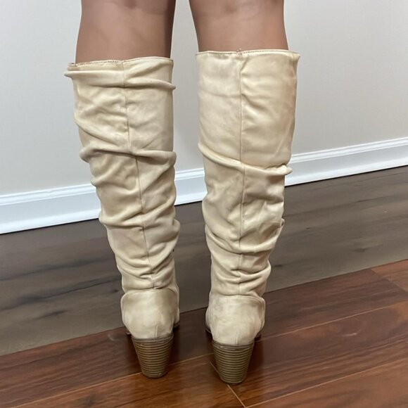 Beige Slouchy Knee-High Boots – Size 6.5, Chic & Versatile - Picture 2 of 5